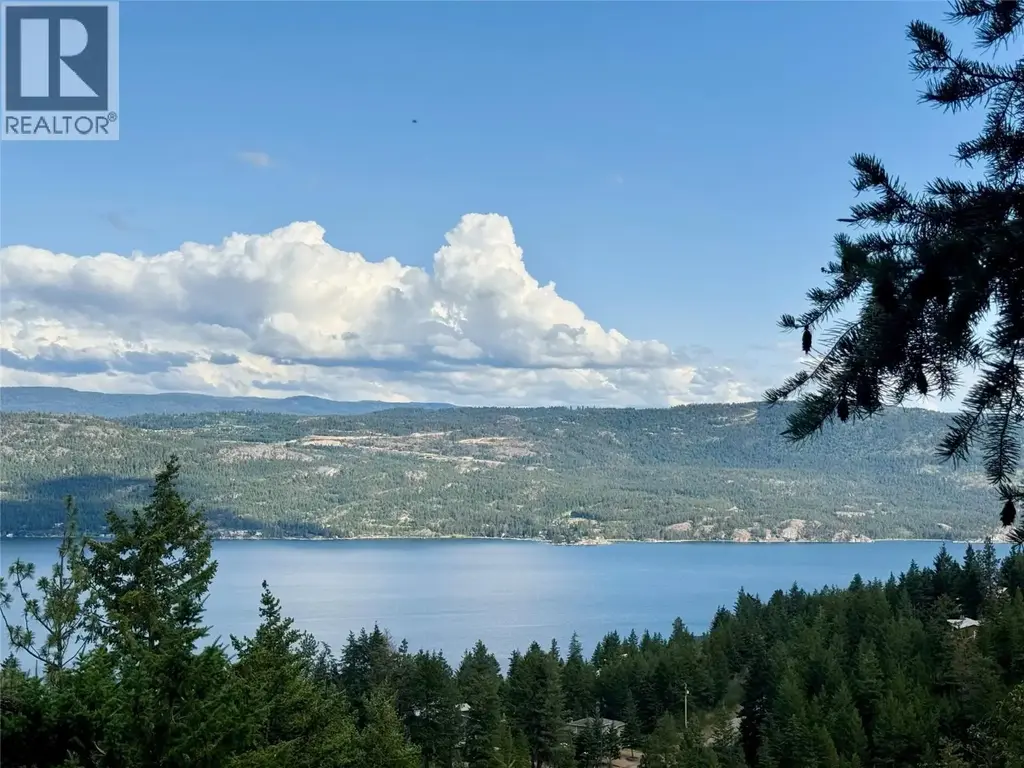 90 Crown Crescent, Vernon